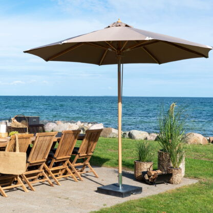 Austin Parasol – Sonnenschirm mit Neigung, Holzstange, Sand, ø300 cm – Bild 2